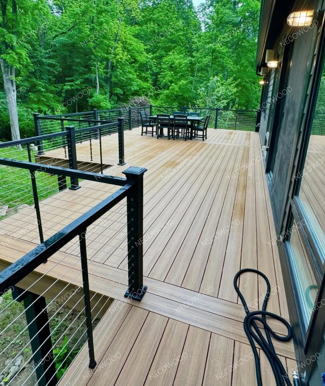 Villa & Garden WPC-Terrassendielenlösungen: Verwandeln Kuwaits luxuriöses Leben im Freien