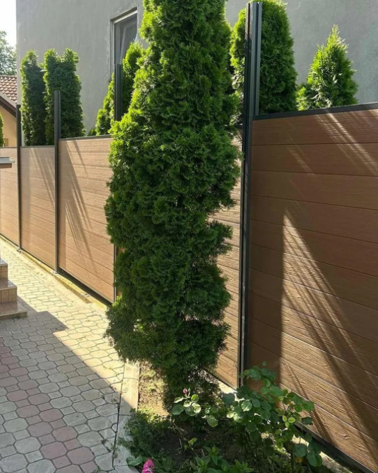 WPC-Zaun- und Gartenpaneele für Auftragnehmer und Händler in Kuwait