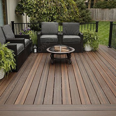 Hören Sie auf, mit „Kunststoff“ zu entwerfen – Necowood stellt Gen-2-Coextrusion und taktile 3D-Textur vor